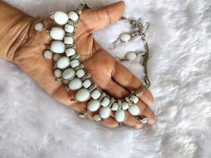 Elegant White Stone Necklace &amp; Earring Set