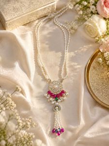 Elegant Pearl & Kundan Necklace