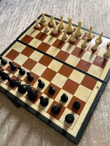 Magnetic Travel Chess Set