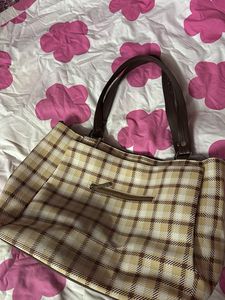 Stylish Plaid Tote Bag