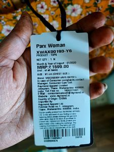 Park Avenue Women Top