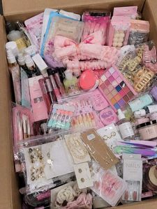 🌸🥰DREAMY MYSTERY MAKEUP VAULT🥰🌸