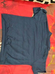 Guess Navy Blue Cropped Top