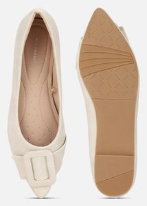 Van Heusen Flats