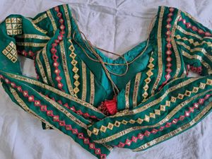 Emerald Green Embroidered Sari Blouse