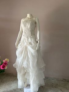 Exquisite White Bridal gown