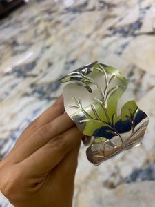 Leaf Design Cuff Bracelet