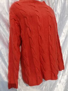 Cable Knit Sweater 🧡