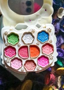 Make-up Kit