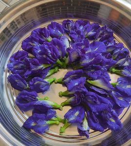 100 grams organicly Dried Butterfly Pea Flowers
