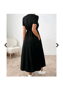 Elegant Black Midi Dress 💫