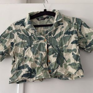 Leaf Print Cropped Shirt, Bust-36/38