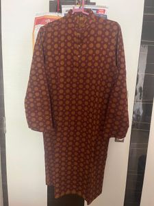 Stylish Maroon &amp; Gold Kurta size L