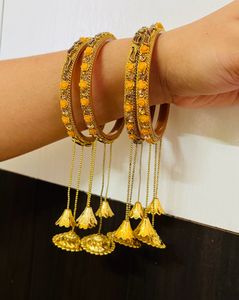 Bangles Set With Kalire