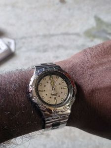 Swatch Swiss Watch glass broken