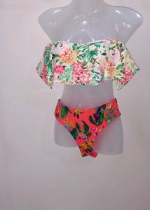 Very Cute Off Shoulder Bikini Set 👙