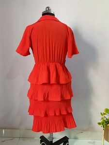 Doll Like Beautiful Bright Red Tier Dress