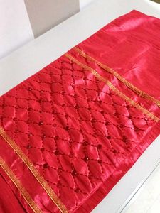 Christmas Decor Table Runner