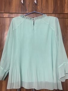 Sea Green Top