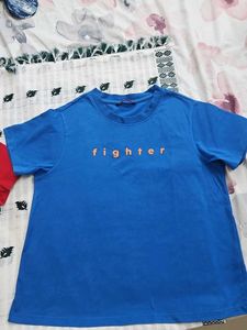 Two T shirt Red and Blue