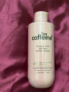 mCaffeine Guava Tini De-Tan Body Wash