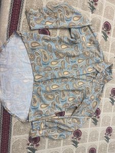 Classic  Print Button-Down Shirt