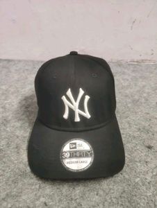 New York Yankees Fitted Cap