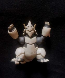 Pokemon Official TOMY Aggron figure.