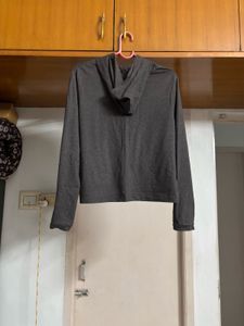 🆕 Gray Graphic Hoodie