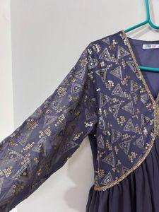 Elegant Purple Maxi Dress fits size M