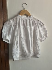 American eagle- White Puff Sleeve Blouse