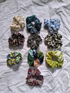 Scrunchies 10