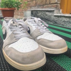 Air Jordan 1 Retro Low EX Coconut Milk