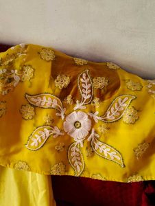Beautiful Yellow Kurta Set chudidar model styl