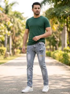 Stylish Light Wash Jeans