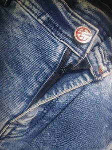Stylish Blue Washed Denim Jeans