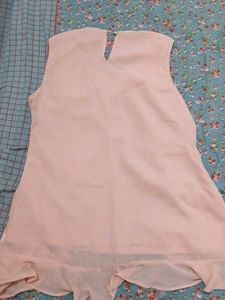 Elegant Pink Embroidered Kurta Set