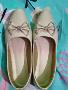 Elegant Bow Ballerina Flats