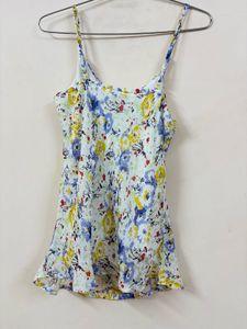 Branded MinkPink Cute Floral Top 💐