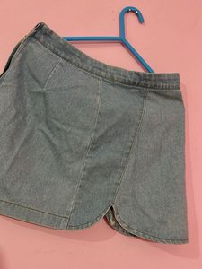 Denim mini skirt