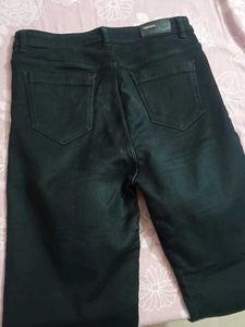 Jeans For Women Available At Lower Price