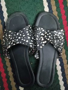 Stylish Polka Dot Slides for Women