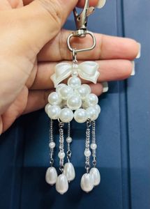 Pearl Bow cloud Keychain