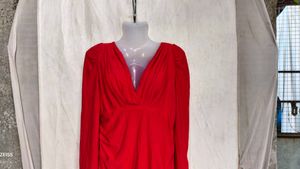 I. Chic Red Ruched V-Neck Dress