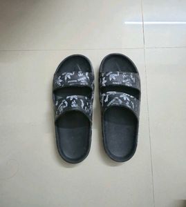 Adilette Slides