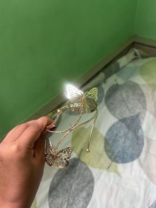 Elegant Gold Flower Armlet Bracelet