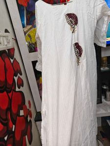 Beautiful Shine White Beads Nd Stone Kurti
