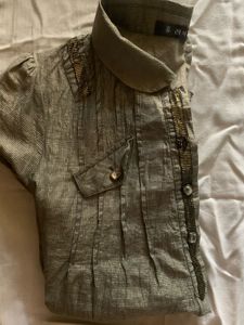 Sparkly olive Collared vintage shirt