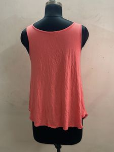Coral V-Neck Sleeveless Top
