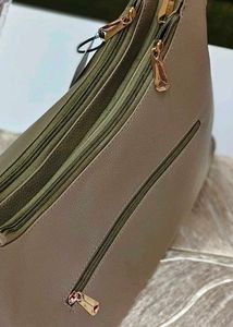 Chic Krockers Handbag - Your Perfect Companion